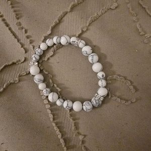 White marble beaded bracelet